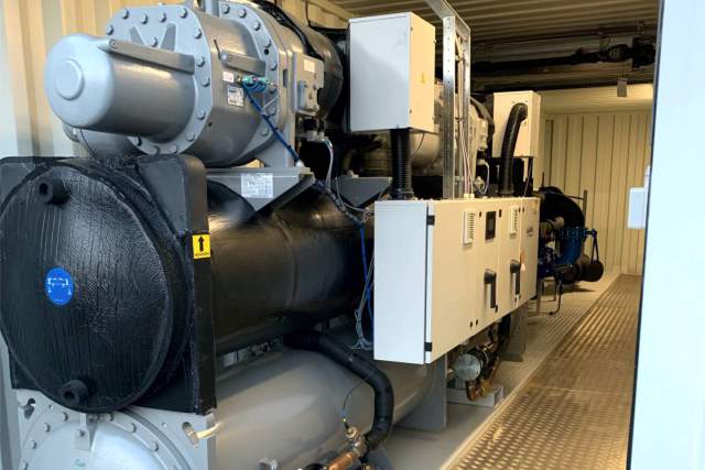 Chiller Unit 1300 kW